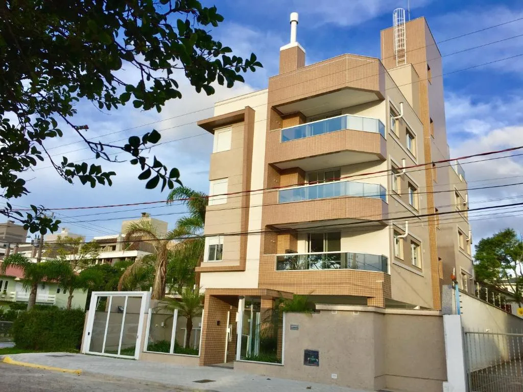 JURERÊ 3 QUARTOS NOVO! 200 METROS DA PRAIA, Florianópolis, Brazilia