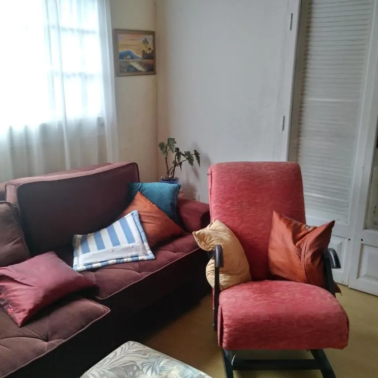 Casa no rio vermelho, Florianópolis, Brazilia