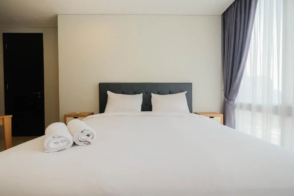 Spacious 2BR @ The Empyreal Condominium Epicentrum Apartment By Travelio, Jakarta, Indonesia