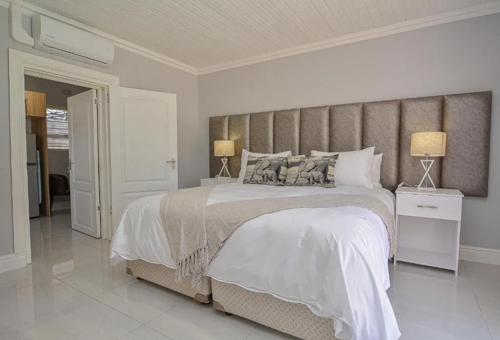 The Blue Sapphire Guesthouse, Cape Town, South Africa