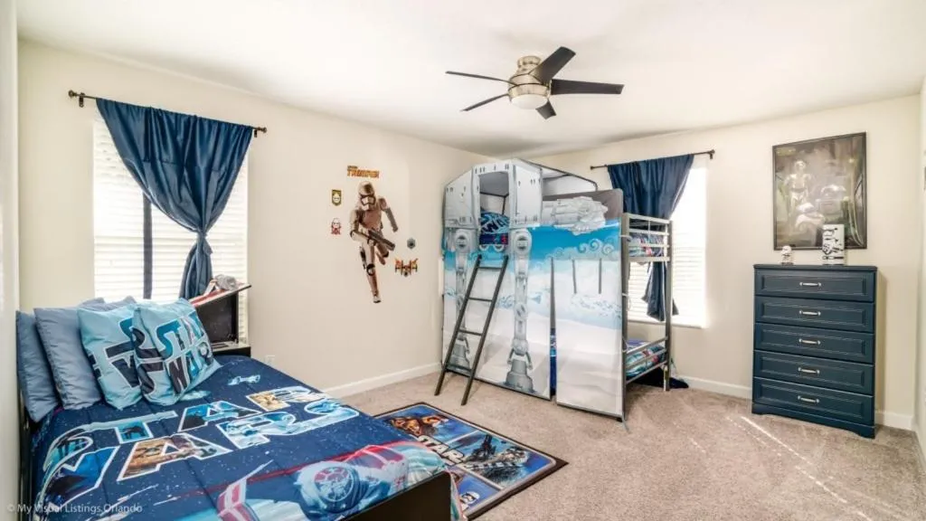 Children's Themed Rooms & Private pool spa villa, Davenport, United States