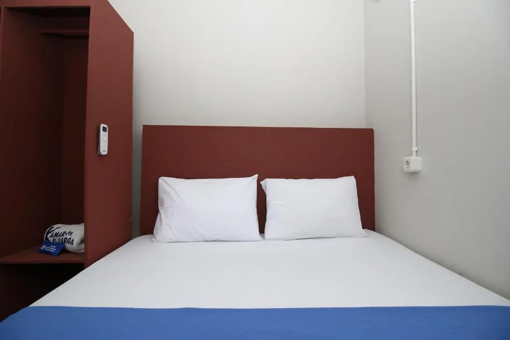 Kamar Keluarga Bungur, Jakarta, Indonesia