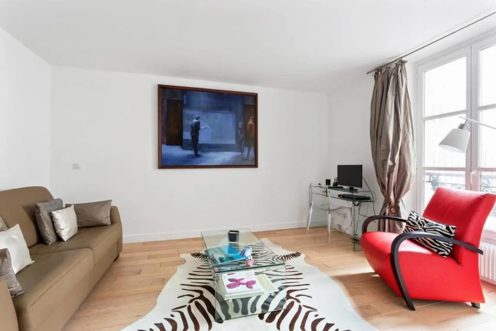 Superbe appartement au coeur de Paris - République, Paris, France