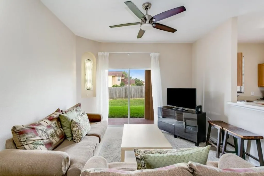 1144CALABRIA townhouse, Davenport, Statele Unite ale Americii
