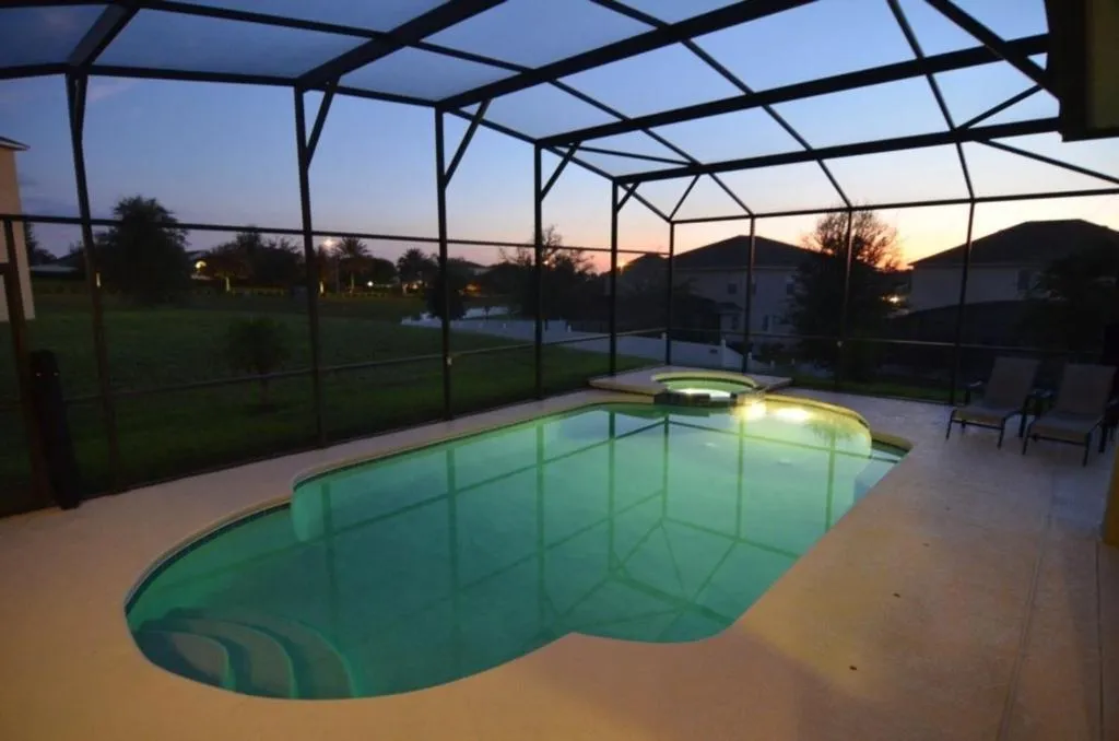 Island Charm 4 Bedroom Villa with Private Pool villa, Davenport, Statele Unite ale Americii