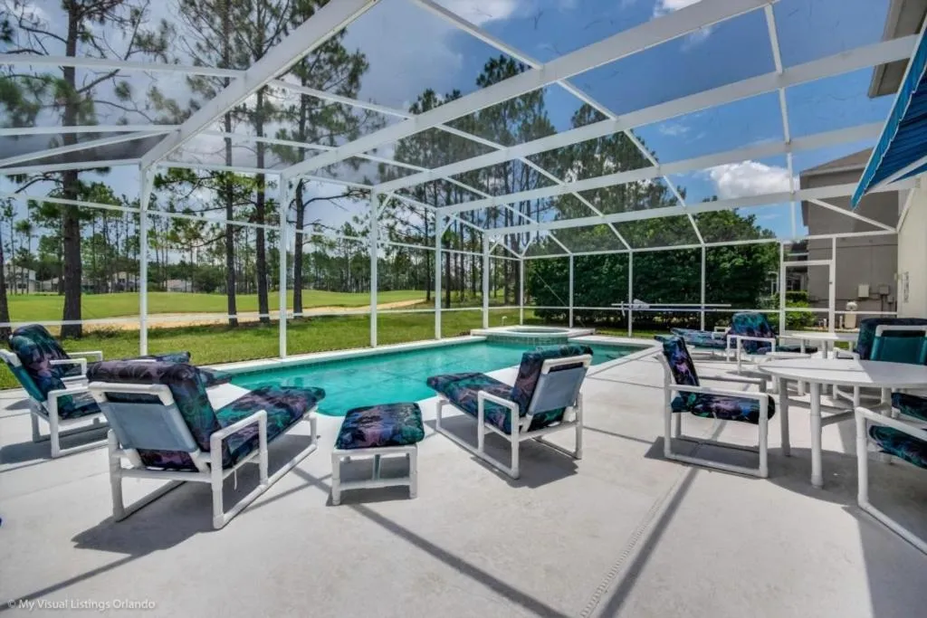 Selfie Worthy - 5 Bdm luxury Villa with Pool Spa villa, Davenport, Statele Unite ale Americii