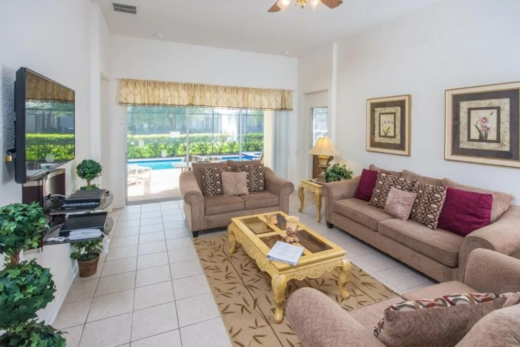 Unwinding Cove condo, Orlando (FL), United States
