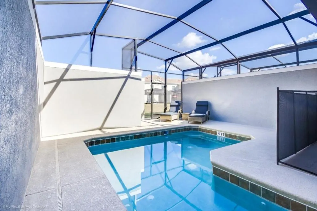 Irresitable Luxury Town Home at Storey Lake townhouse, Kissimmee, Statele Unite ale Americii
