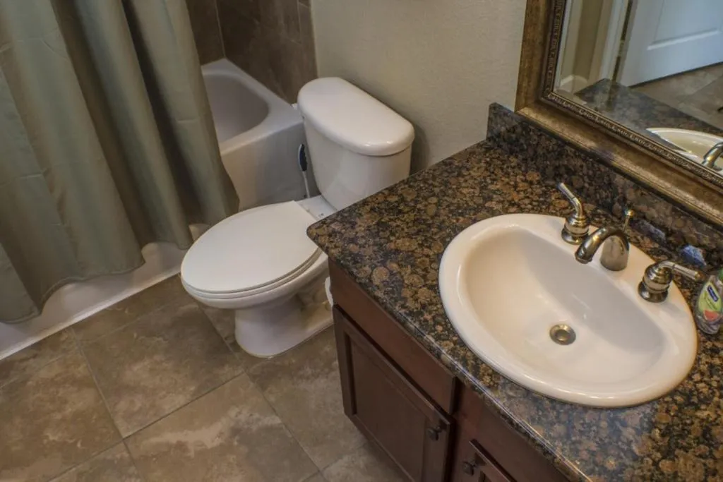 Lisa's Bella Piazza Condo* condo, Davenport, United States