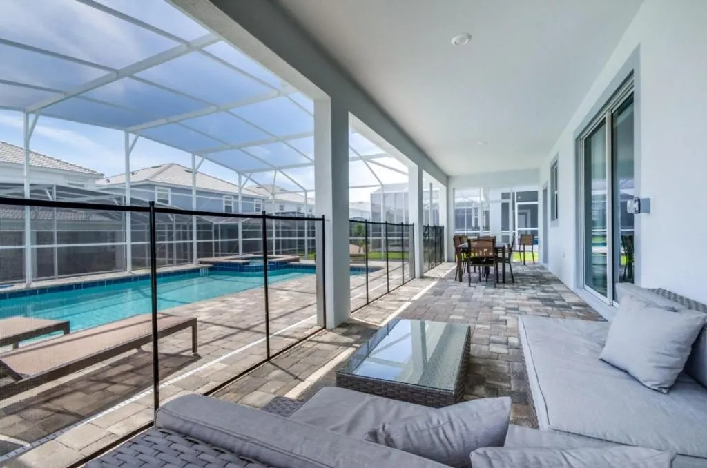 Luxury & Comfort 6 Bdm Villa at Champions Gate villa, Davenport, United States