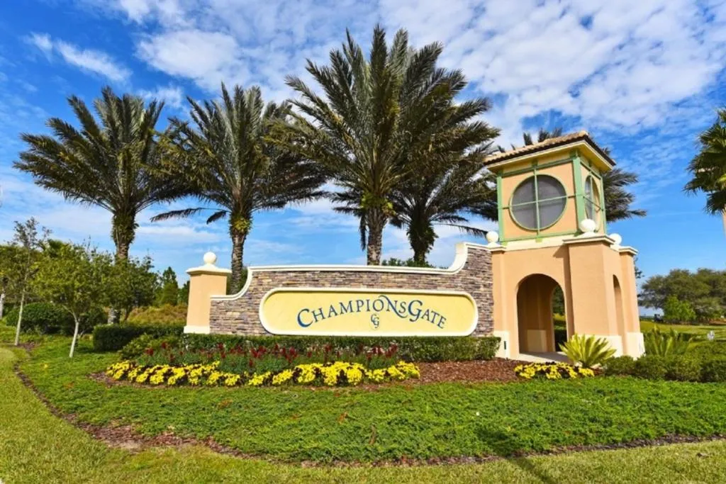 Champions Gate-1424SLTWWJGIL home, Davenport, United States