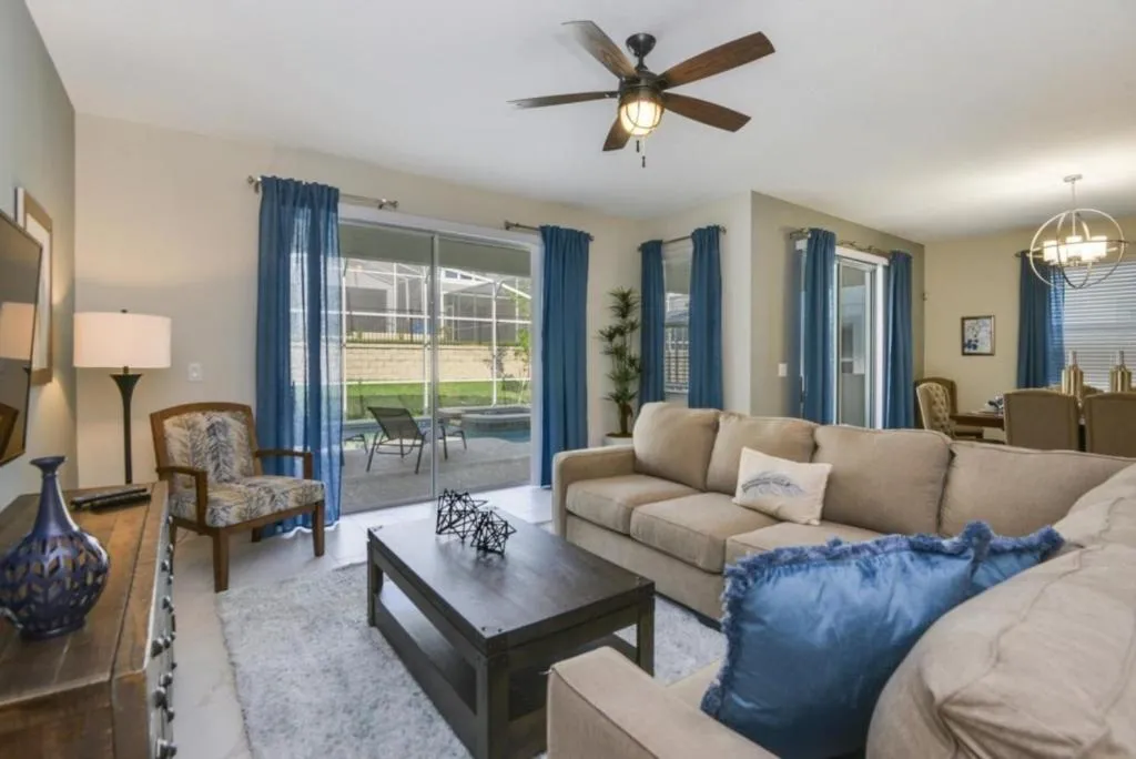 Champions Gate-1588SLTTLJGIL home, Davenport, United States