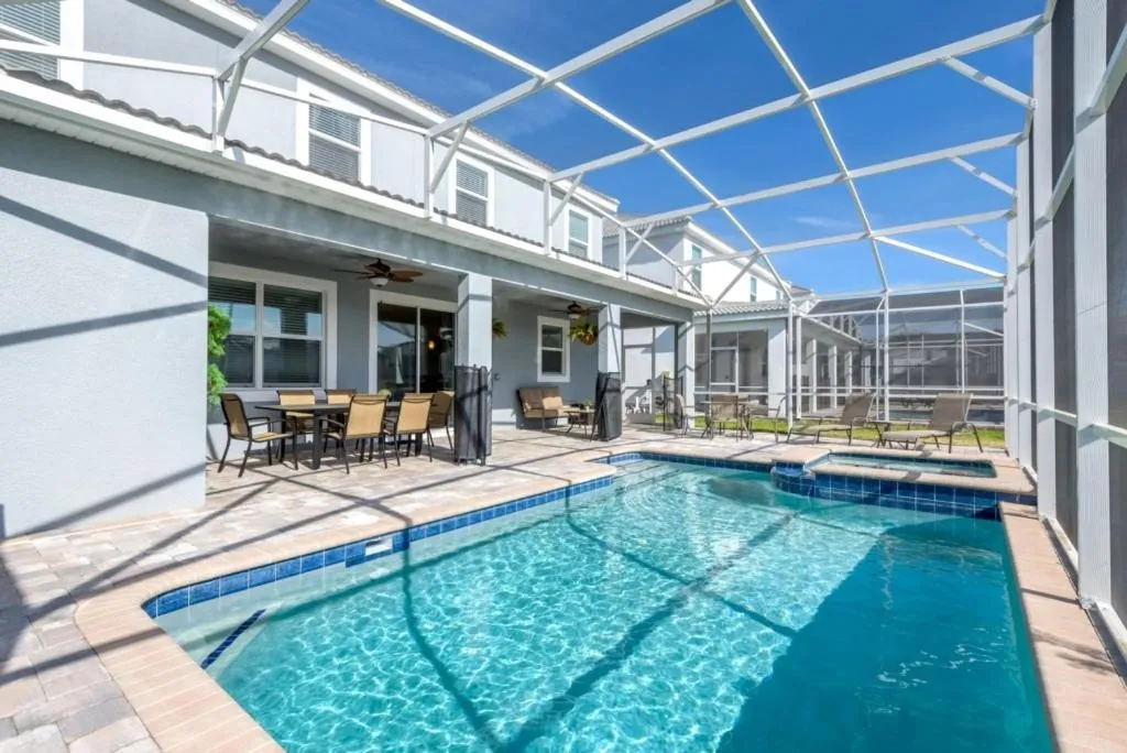 Instant Gratification - 8 Bdm Villa in Gated Comm. villa, Davenport, Statele Unite ale Americii