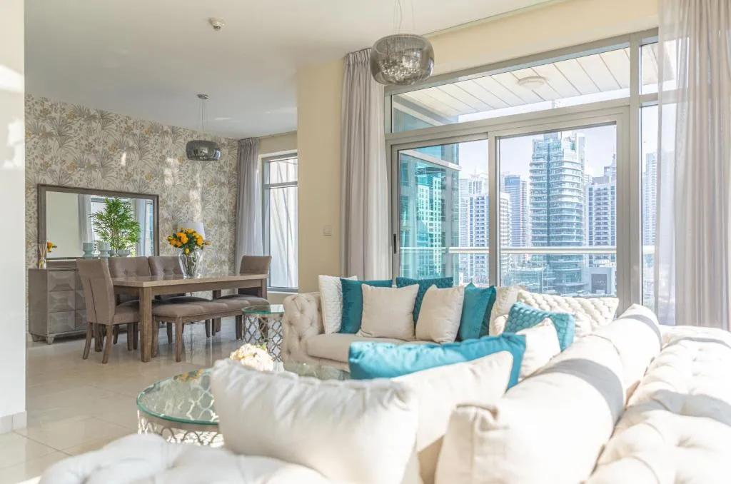 Nasma Luxury Stays - Park Island Blakely, Alantos, United Arab Emirates