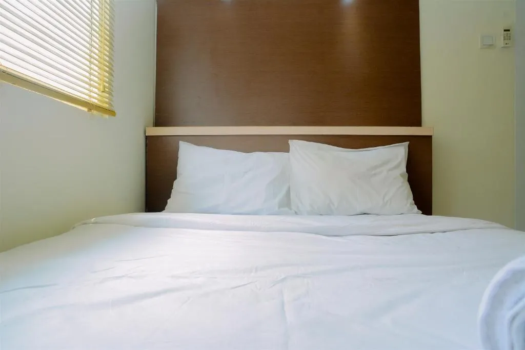 Fully Furnished and Cozy 2BR at Green Pramuka City Apartment By Travelio, Jakarta, Indonezia