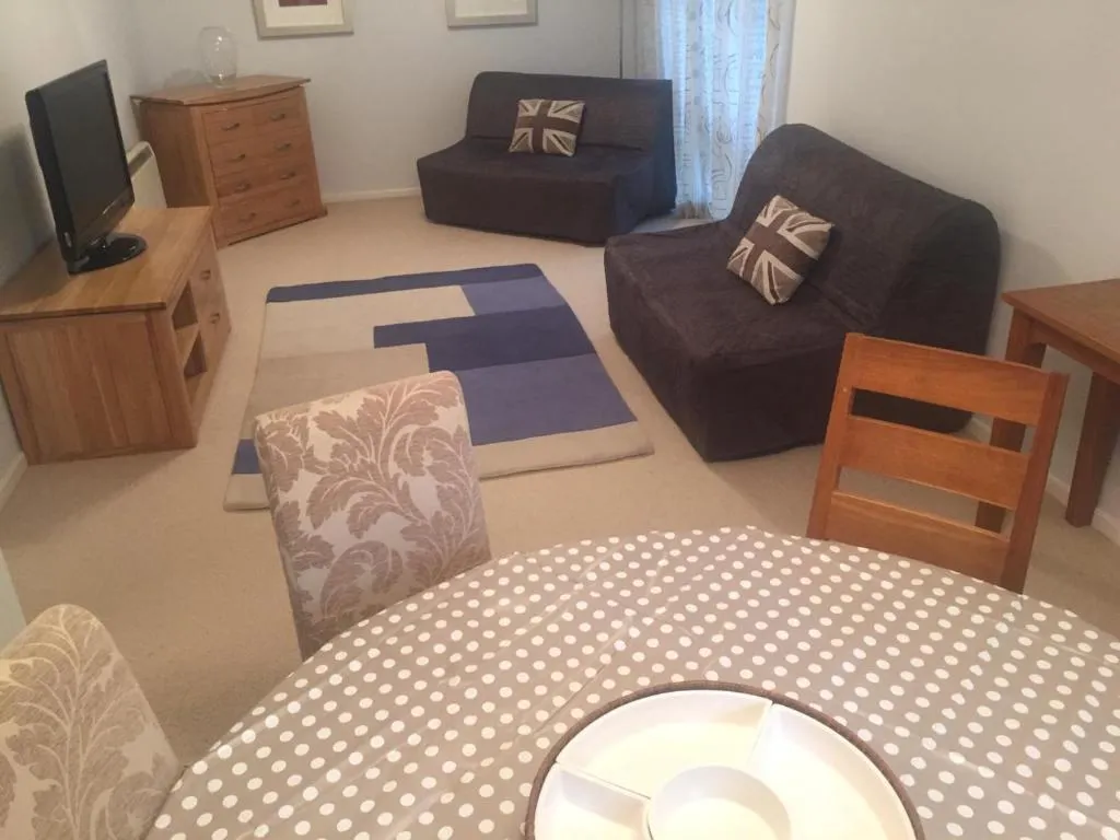 NEW Cosy 1BD Flat in the Heart of Llandough -Wales, Cardiff, Marea Britanie