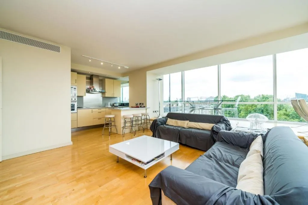 NEW Stunning 2BD Apartment Amazing London Views, Londra, Marea Britanie