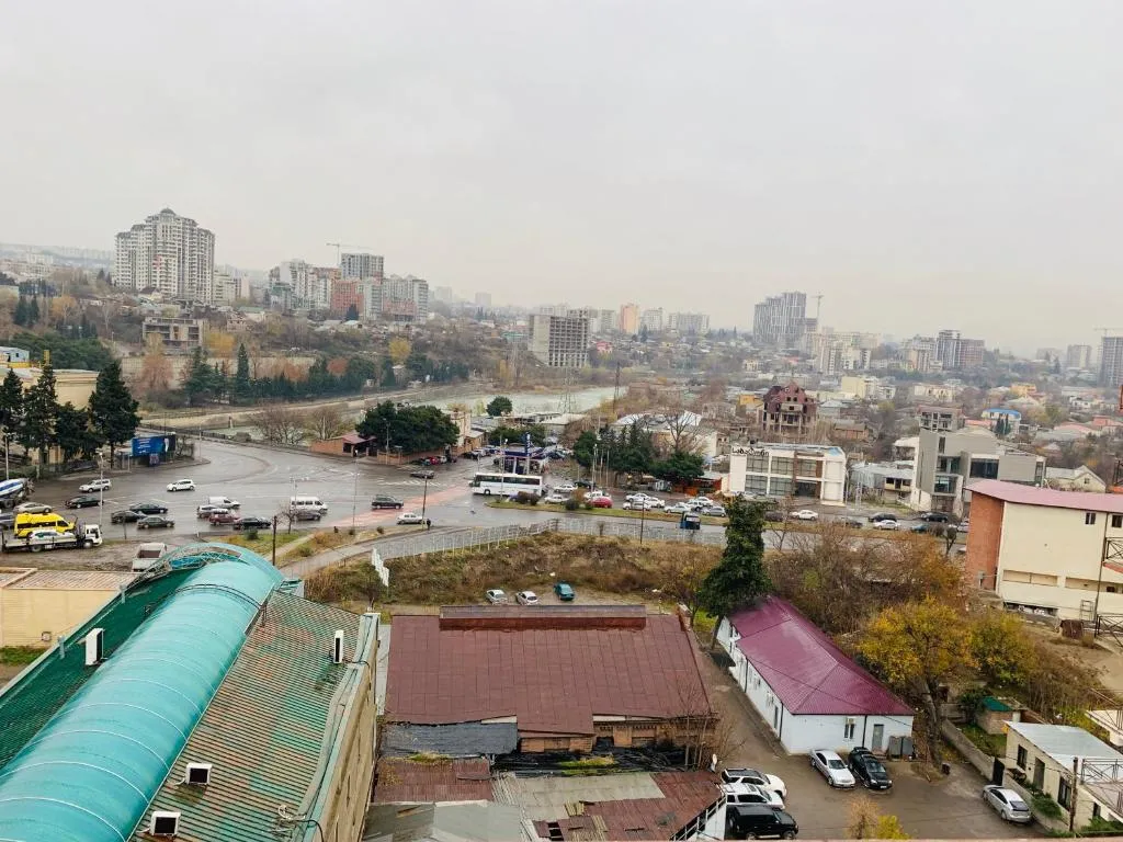 6ROOM HOLIDAY GUEST APARTMENT, Tbilisi, Georgia