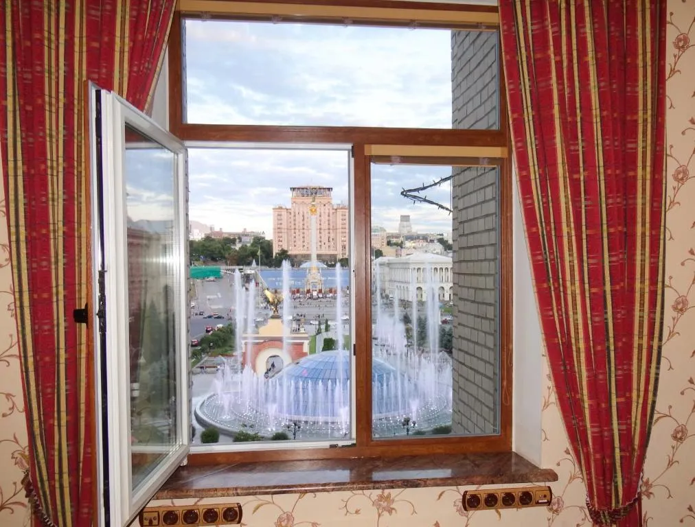 KyivHome Best view on Independence Square, Kiev, Ukraine
