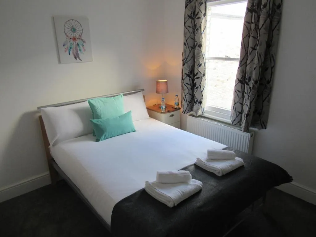 The Tas Suites - Tas Accommodations, Cambourne, United Kingdom