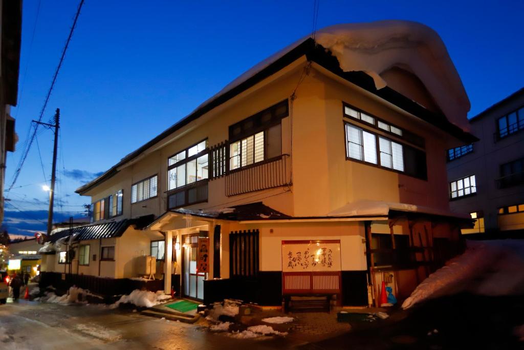 Takasagoya Ryokan thumbnail 2
