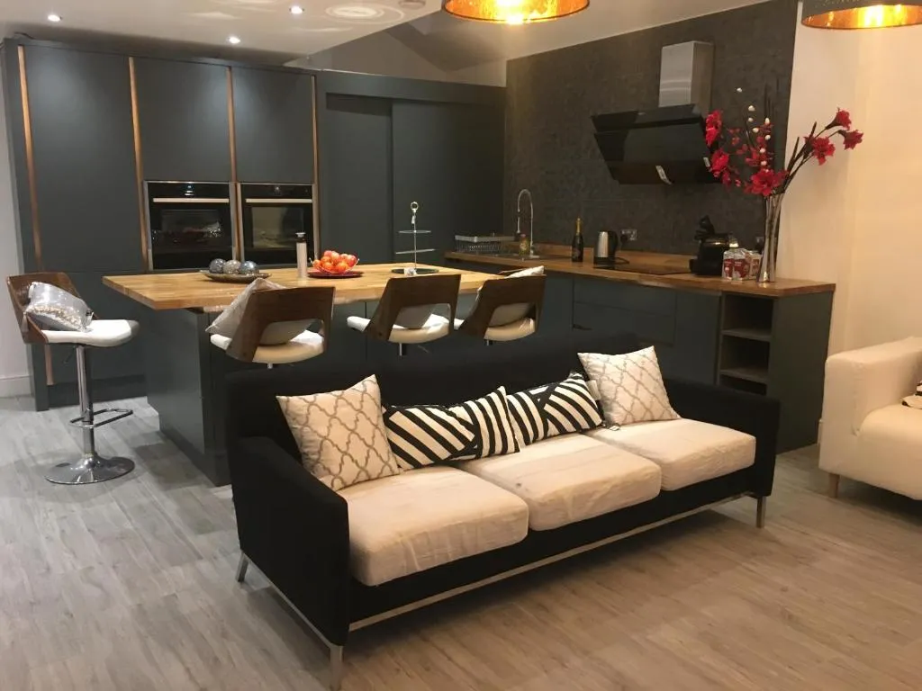 Cosy 2 Bedroom Flat Ideal For Trips to London, Londra, Marea Britanie