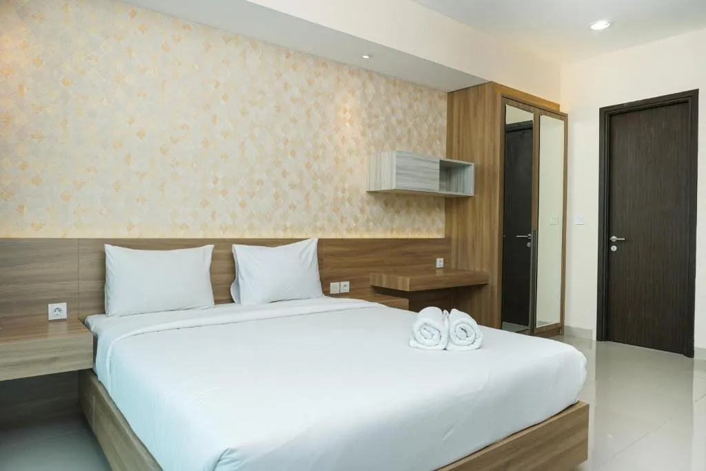 Cozy Studio Apartment at Nine Residence connected to Mall By Travelio, Jakarta, Indonesia