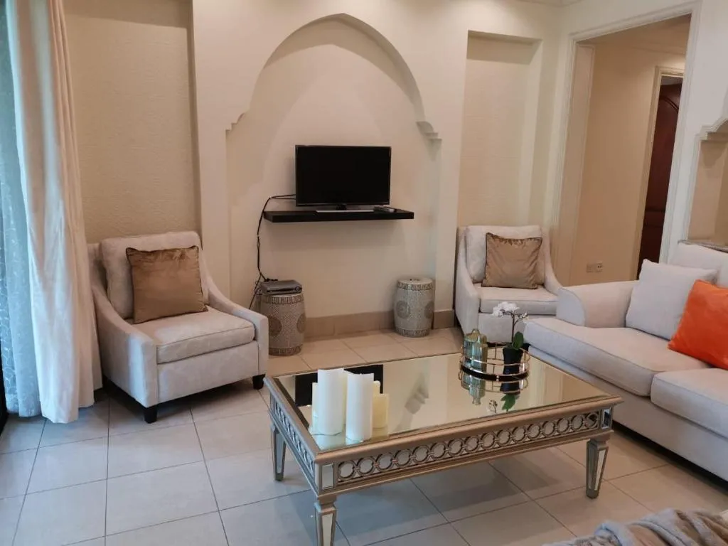 Wonderful Stay in the heart of Dubai Souk AlBahar, Dubai, Emiratele Arabe Unite