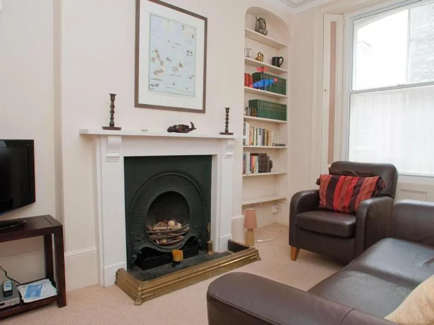 Aeolus House, Dartmouth, United Kingdom