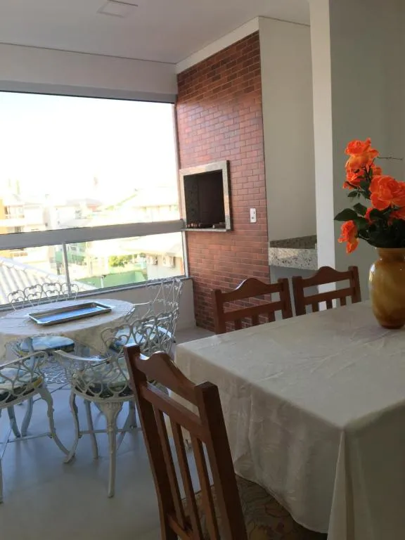 Apartamento 2 Suites com Ar, Florianópolis, Brazilia
