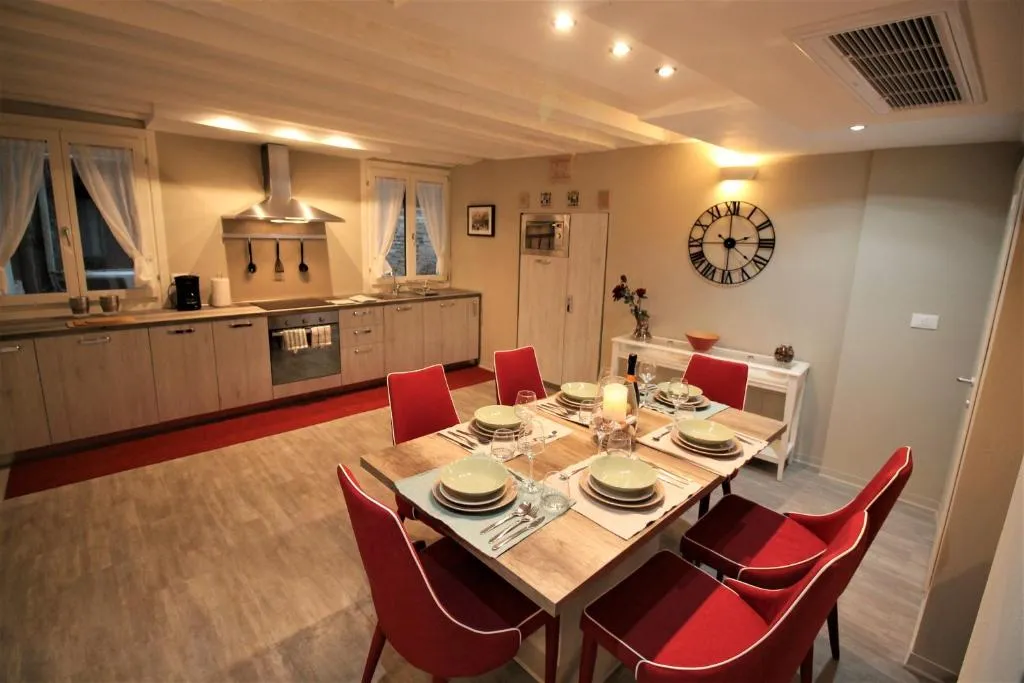 San Marco Fenice 3bdr 2bth apartment (M0270424989), Venice, Italy