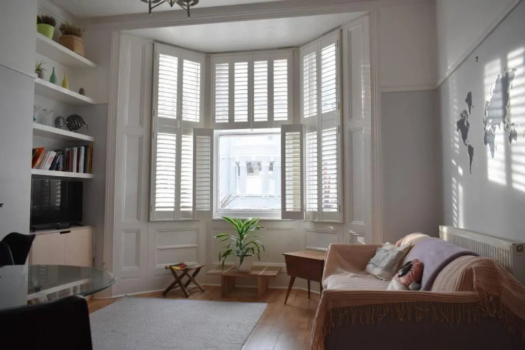 Bright and Spacious 1 Bedroom Apartment, Brighton and Hove, United Kingdom