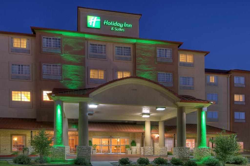 Holiday Inn Hotel & Suites Albuquerque Airport, an IHG Hotel