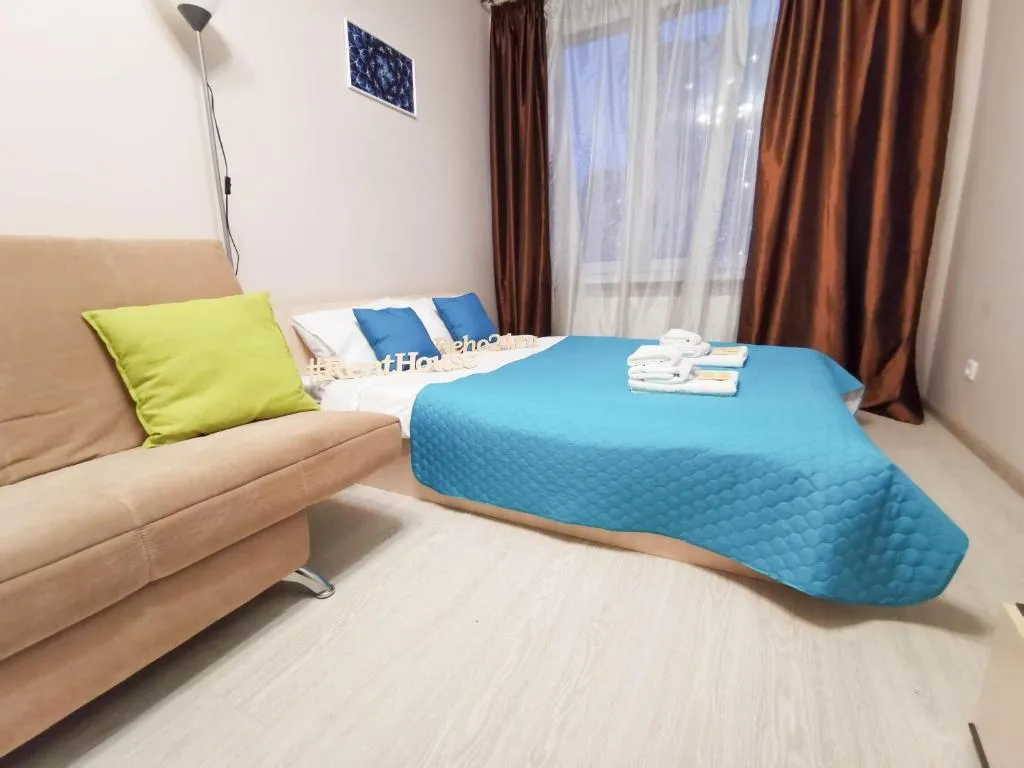One Bedroom Apartment Blue - Однокомнатная квартира, 4 спальных места, RentHouse, Kudrovo, Russia