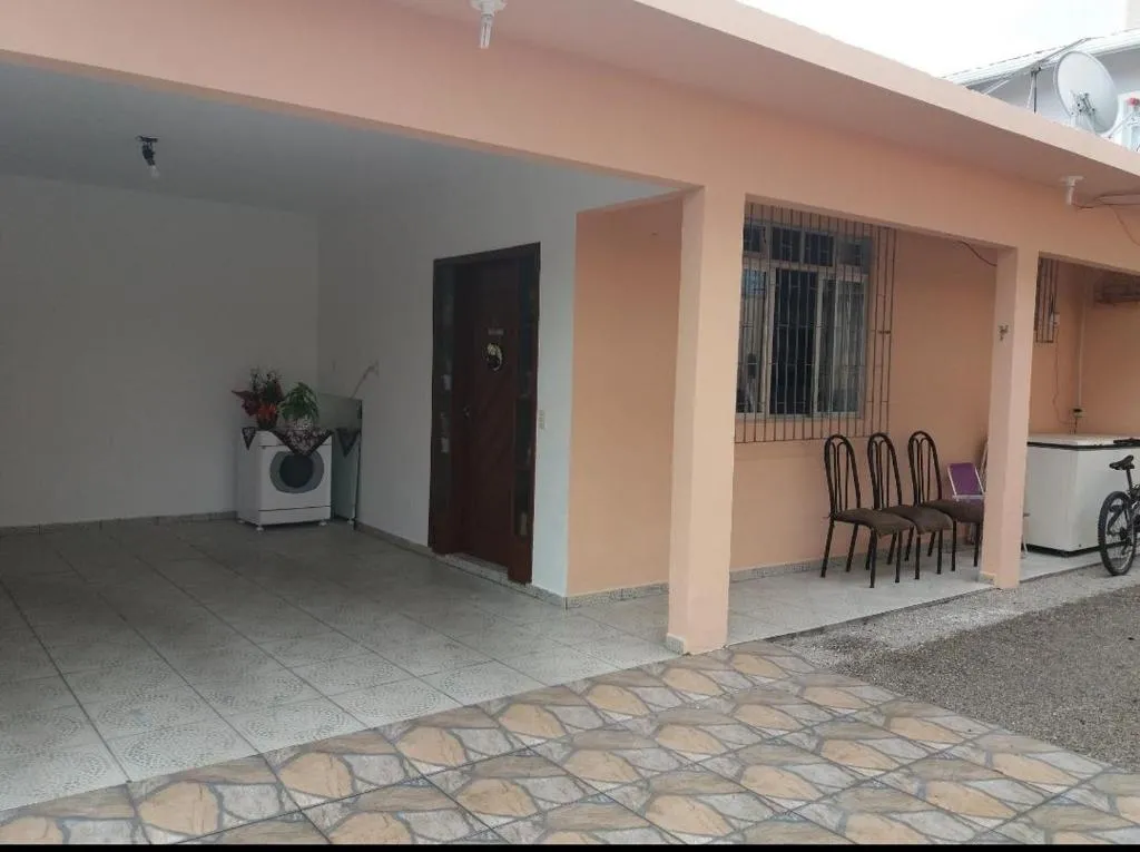 PONTA DAS CANAS RESIDENCE praia 50 mts Pablo, Florianópolis, Brazilia