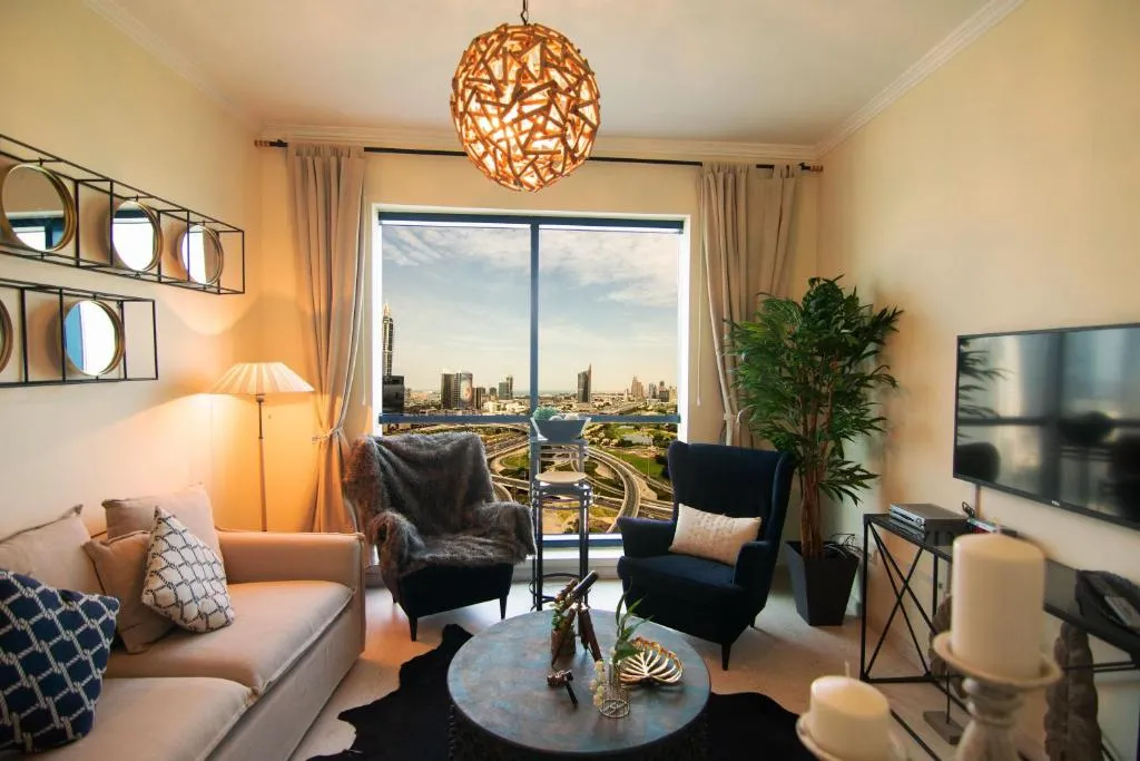 Lux BNB Jumeirah Lake Towers, Dubai, Emiratele Arabe Unite
