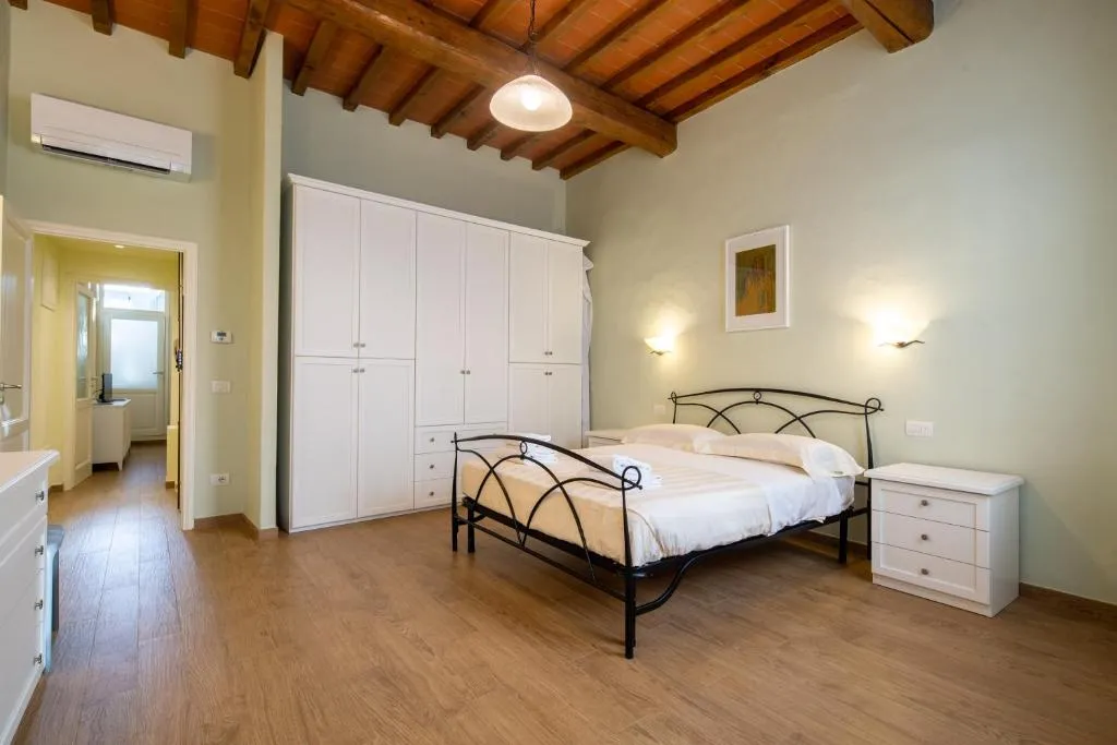Santo Spirito Bright Flat, Florența, Italia