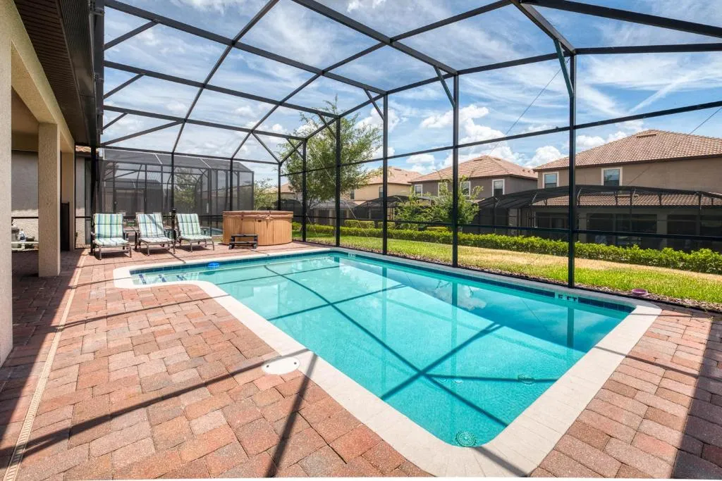Tree Blossom Villa, Davenport, Statele Unite ale Americii
