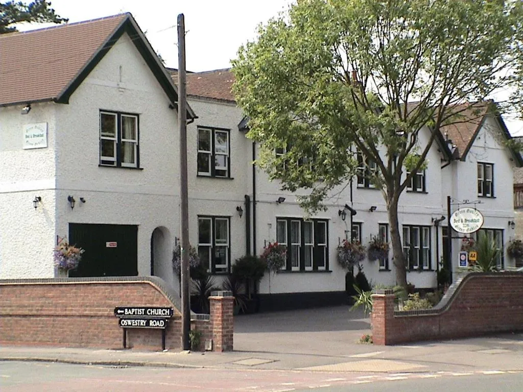 Green Gables Guest House, College Corner, United Kingdom