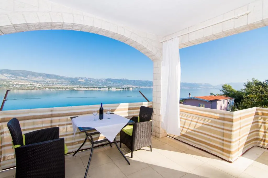 Apartments Slanada, Trogir, Croaţia
