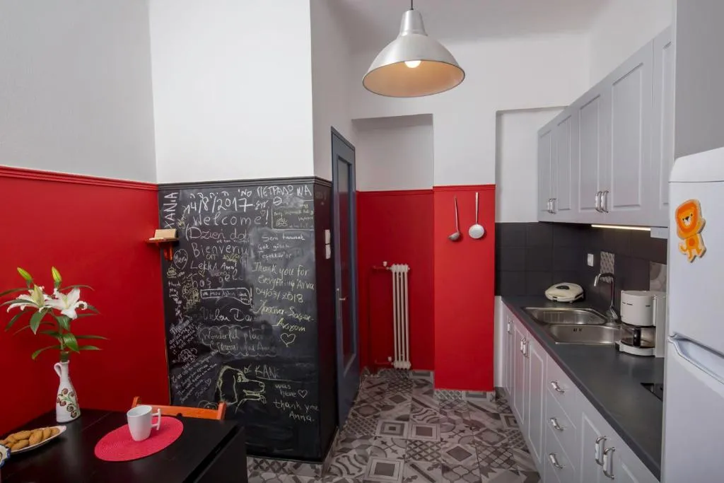 Anna's apartment near to Acropolis and metro, Atena, Grecia