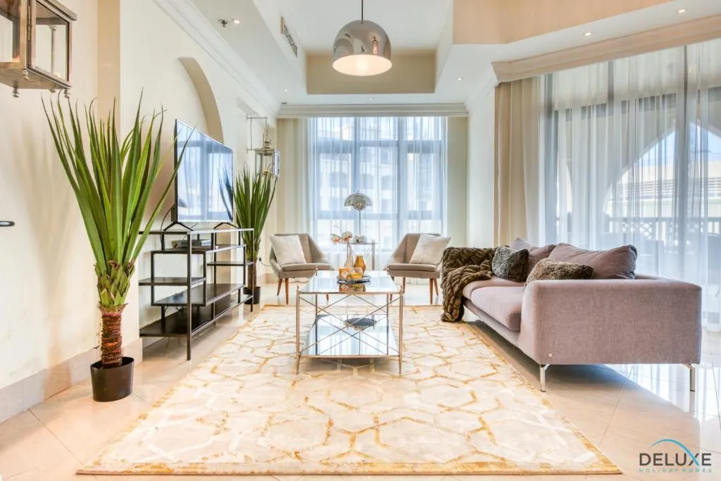 Three Bedroom Apartment in Al Tajer by Deluxe Holiday Homes, Dubai, Emiratele Arabe Unite