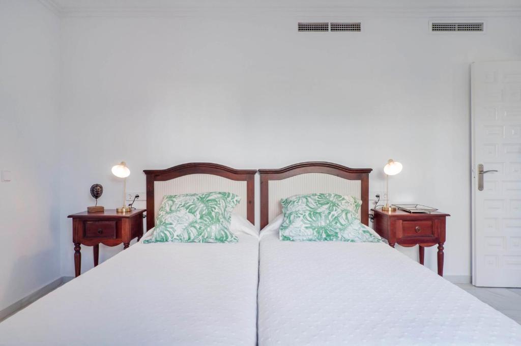 Charming 4bedroom Villa in Los Monteros Beach 32
