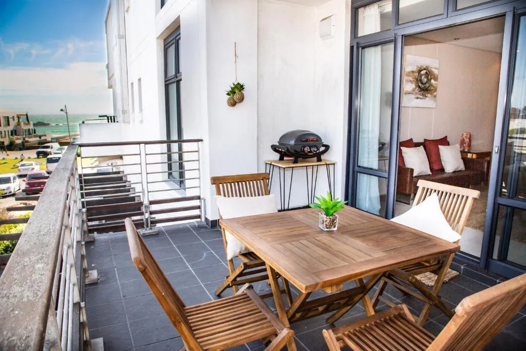 Modern Ocean Views 2 Bedroom 112 Eden on The Bay, Blouberg, Cape Town, Cape Town, South Africa