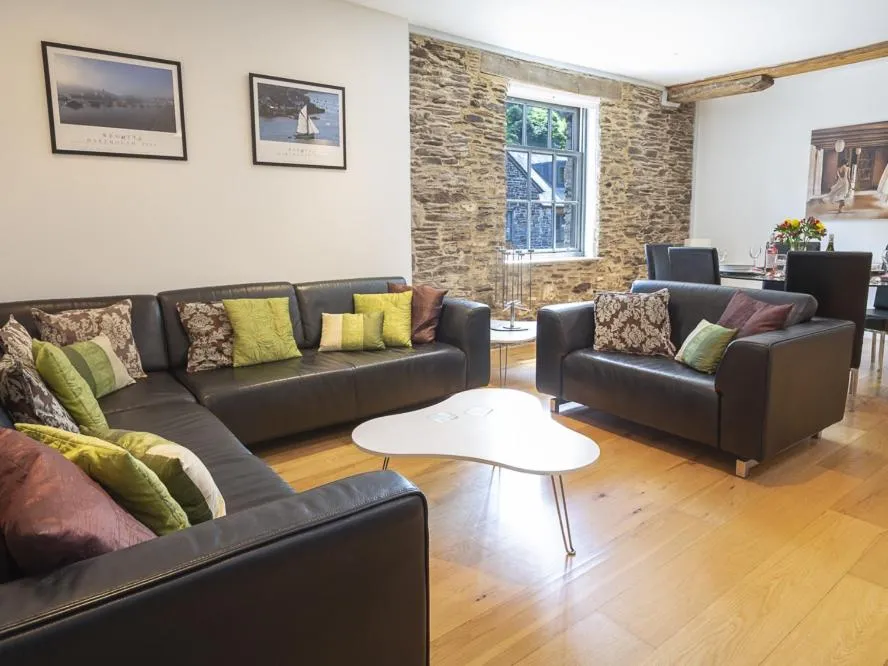 8 The Pottery, Dartmouth, United Kingdom