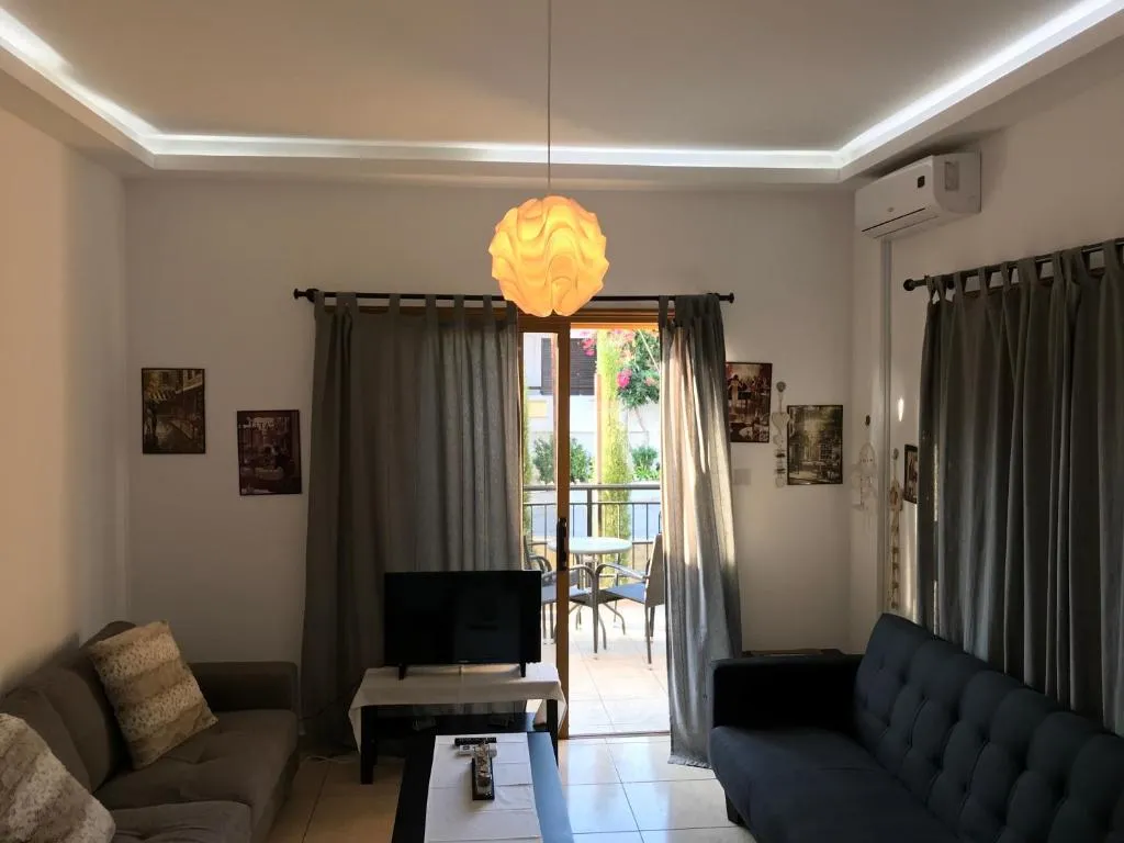 Charalambous Apartment, Paphos, Cyprus