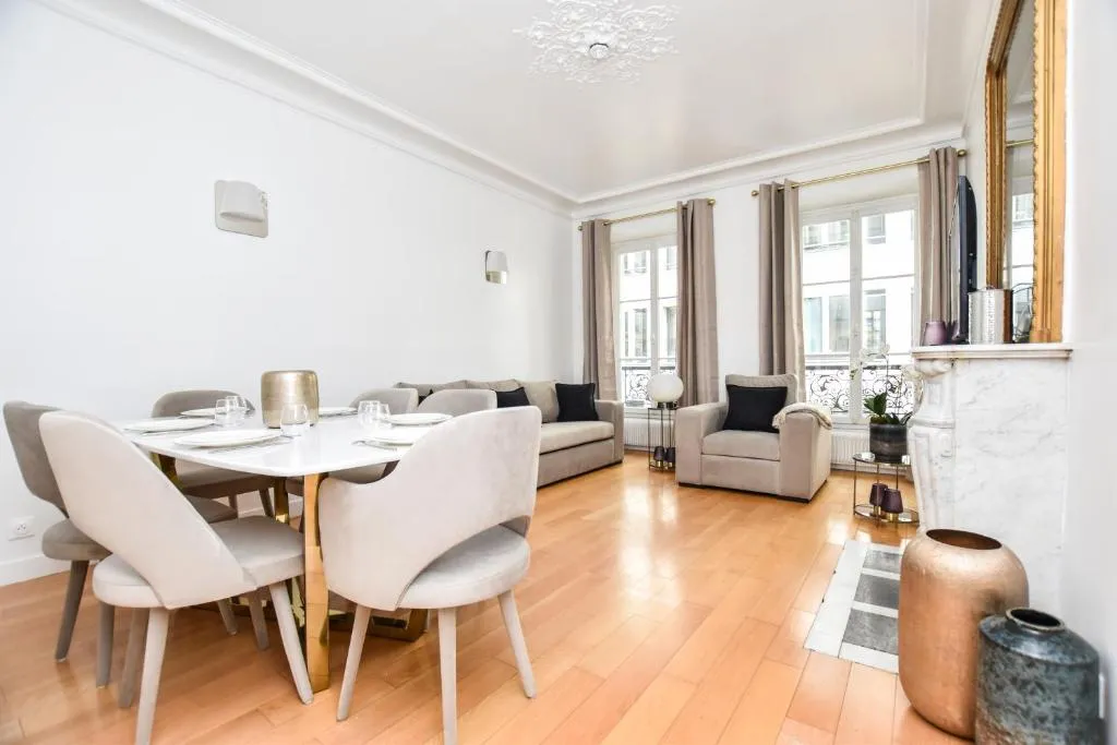 CMG Pereire - Niel, Paris, France