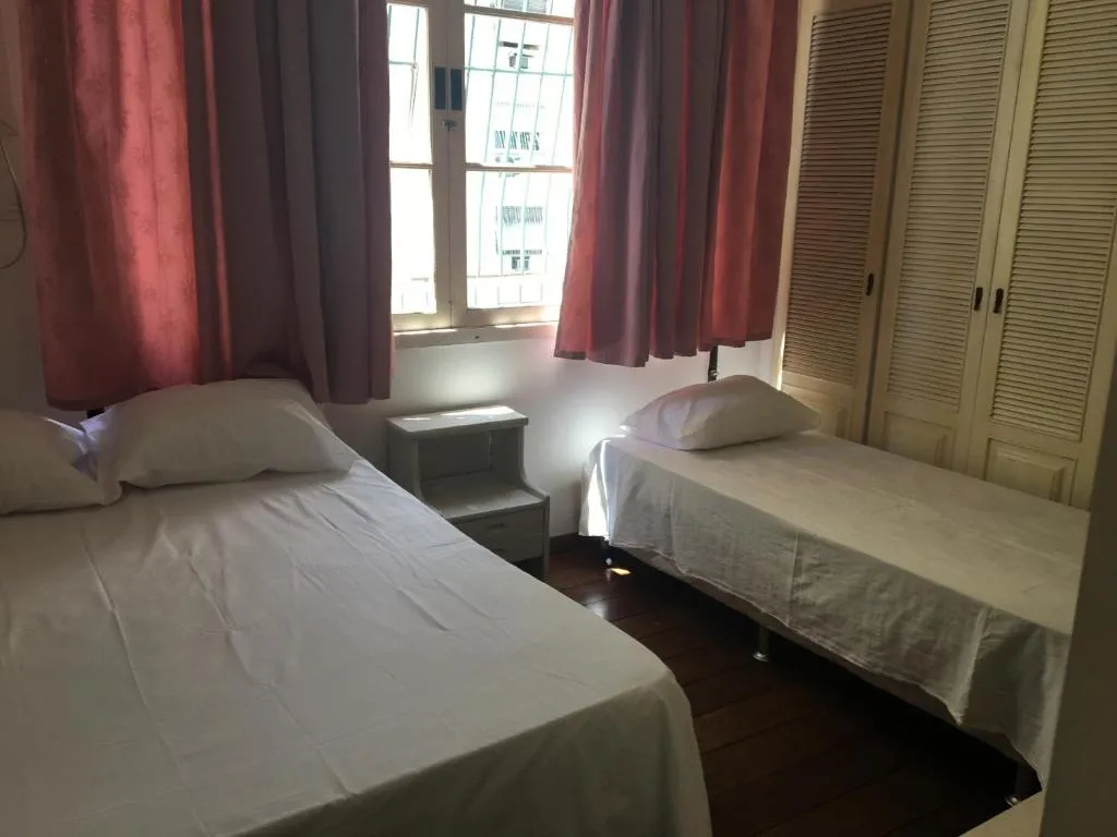 Apartamento de 3 quartos no Leme, Rio de Janeiro, Brazilia