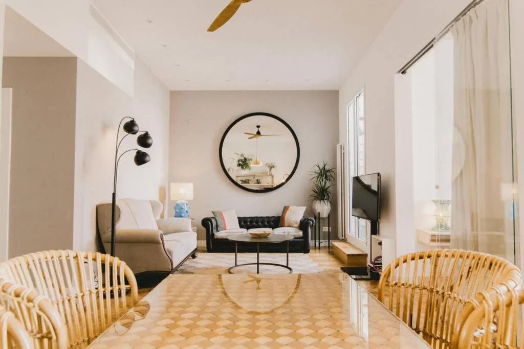BRIGHT and FABULOUS PENTHOUSE with TERRACES, Madrid, Spania