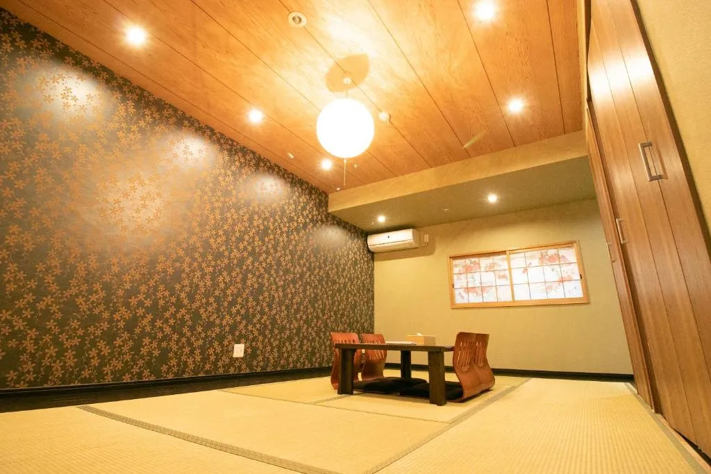 Sakuragawa no Nakatsu House near Umeda/Osaka station, Osaka, Japonia